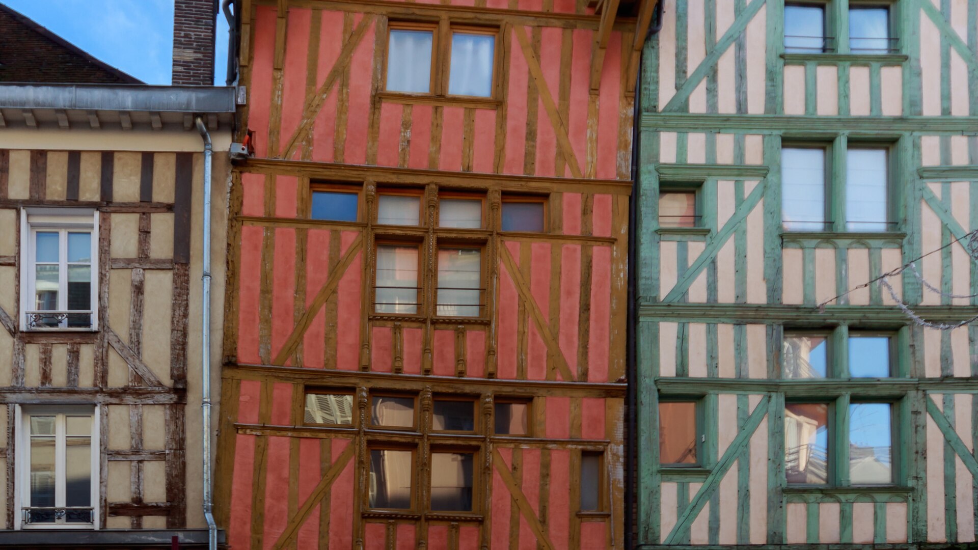 Angled House — Troyes