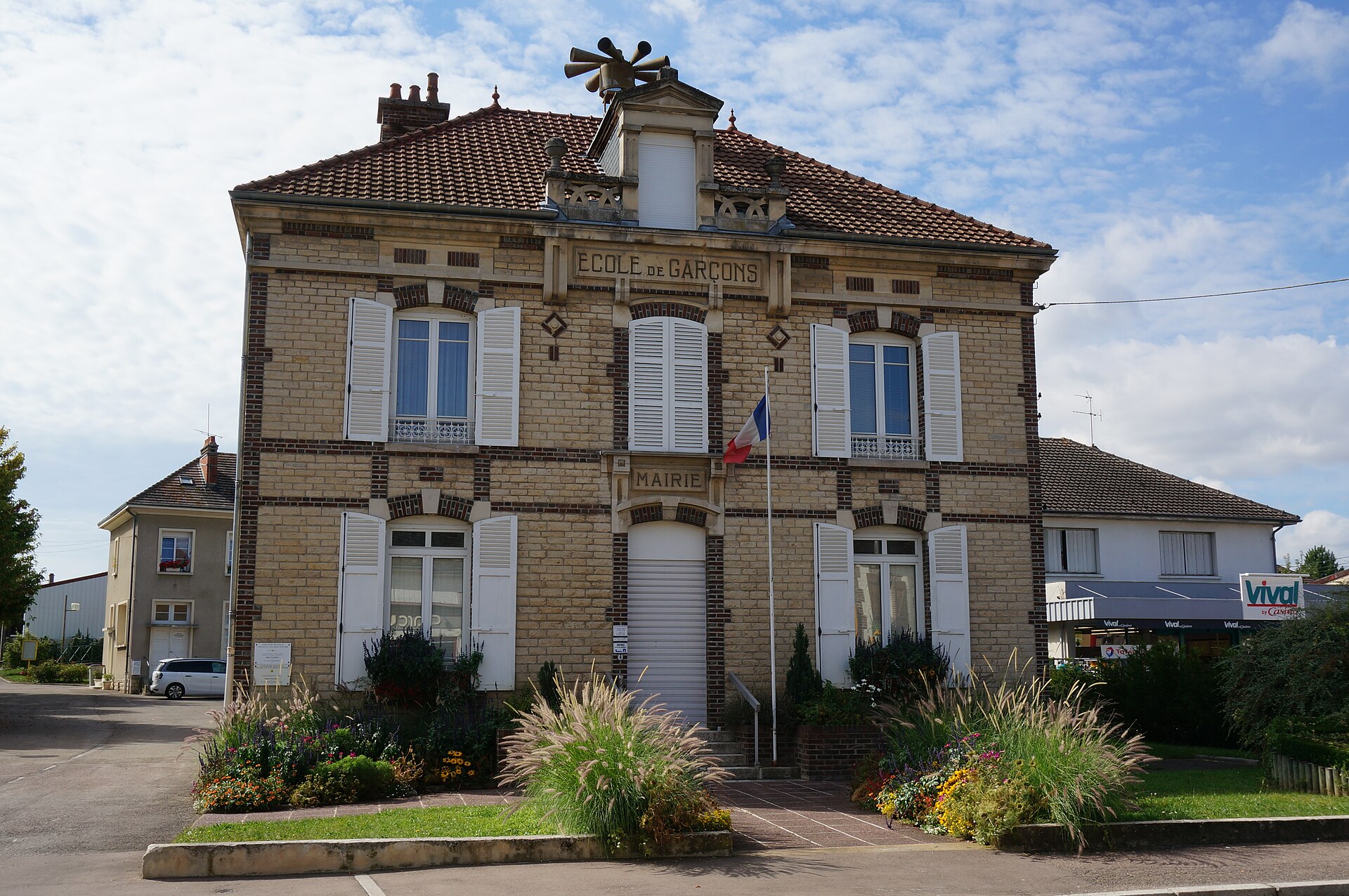 Mairie Bréviandes