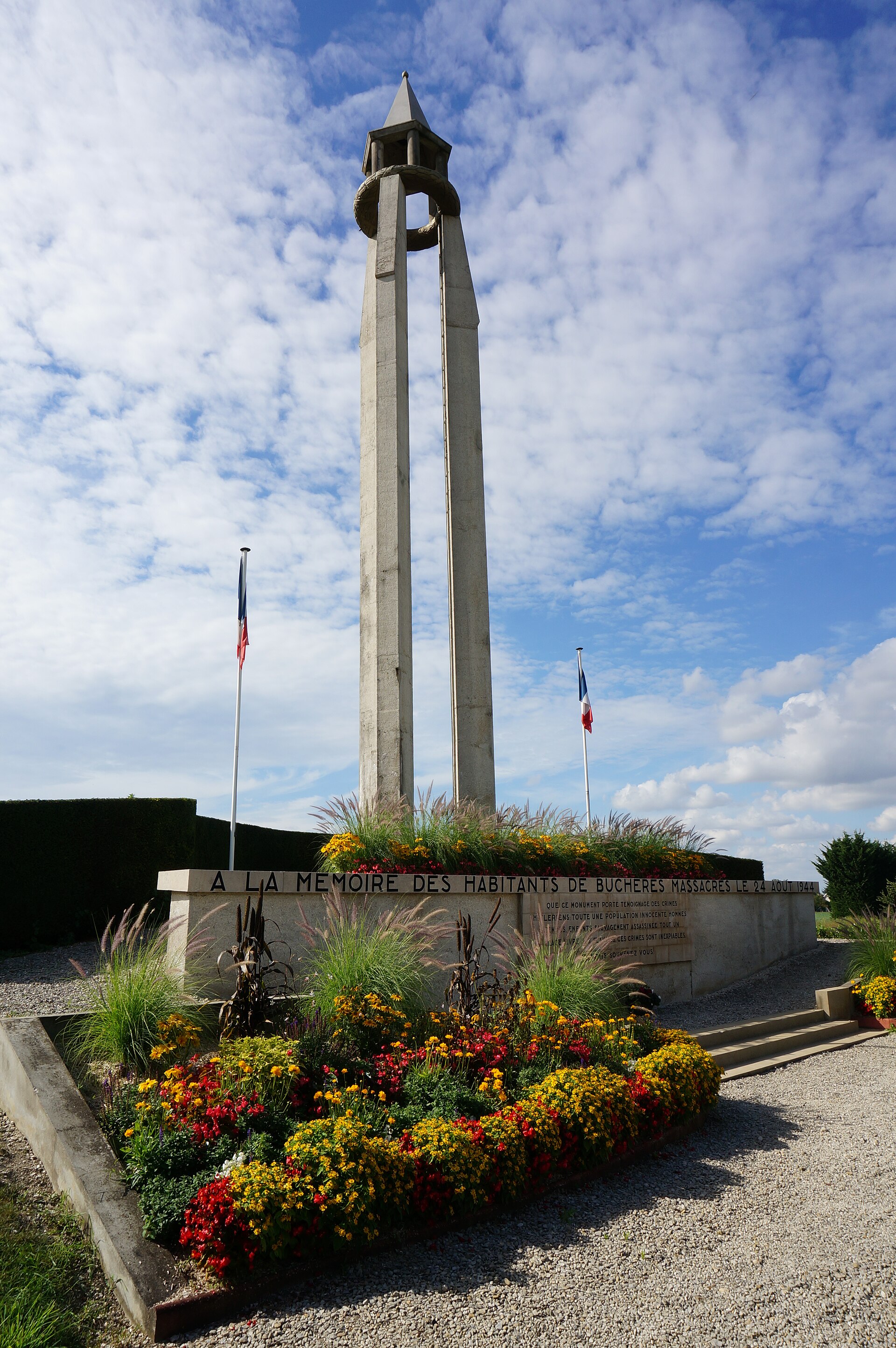 Monument Buchères