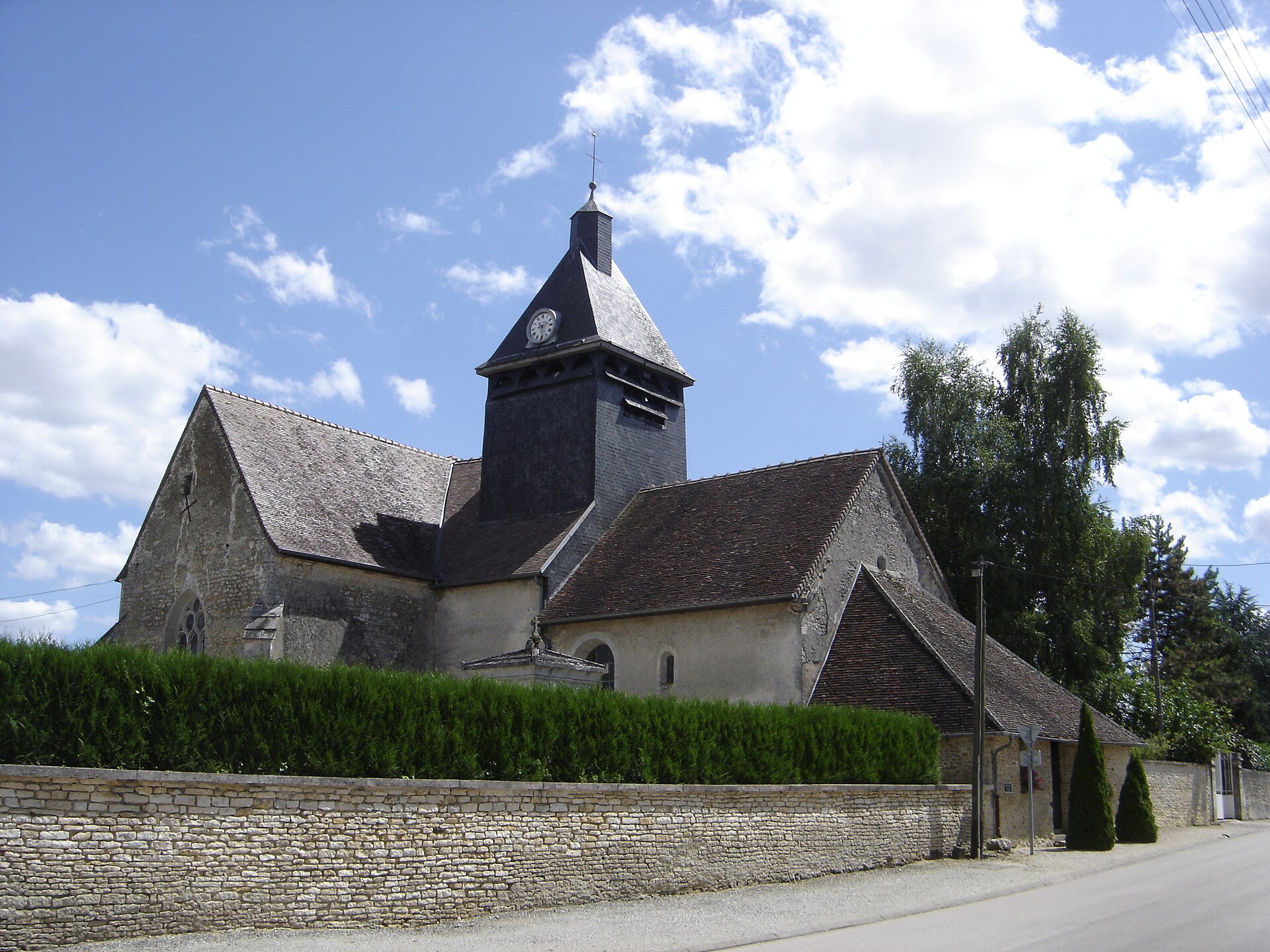 Magny-Fouchard église