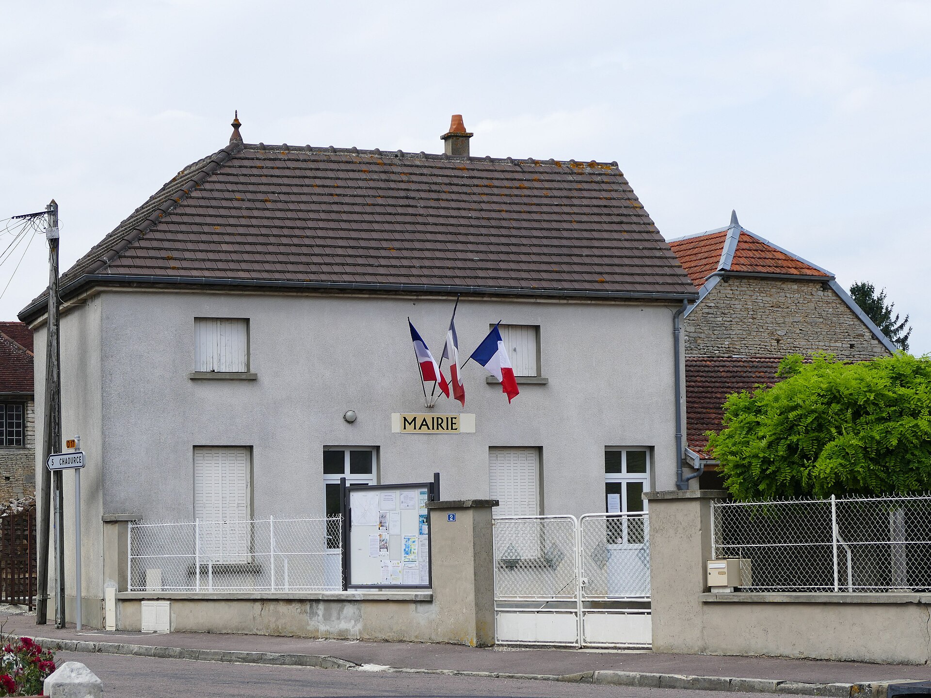 Pargues, Mairie