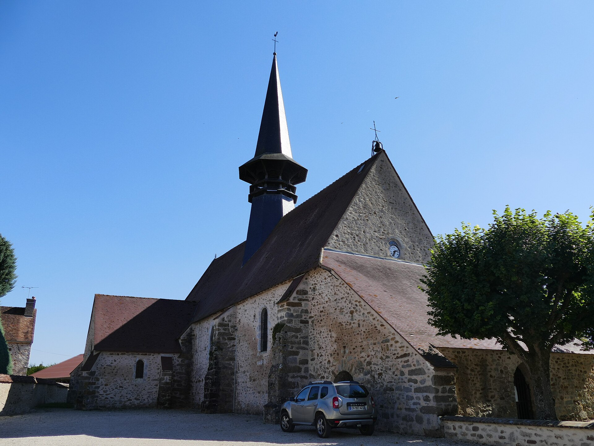 Saint-Aubin, Église Saint-Aubin