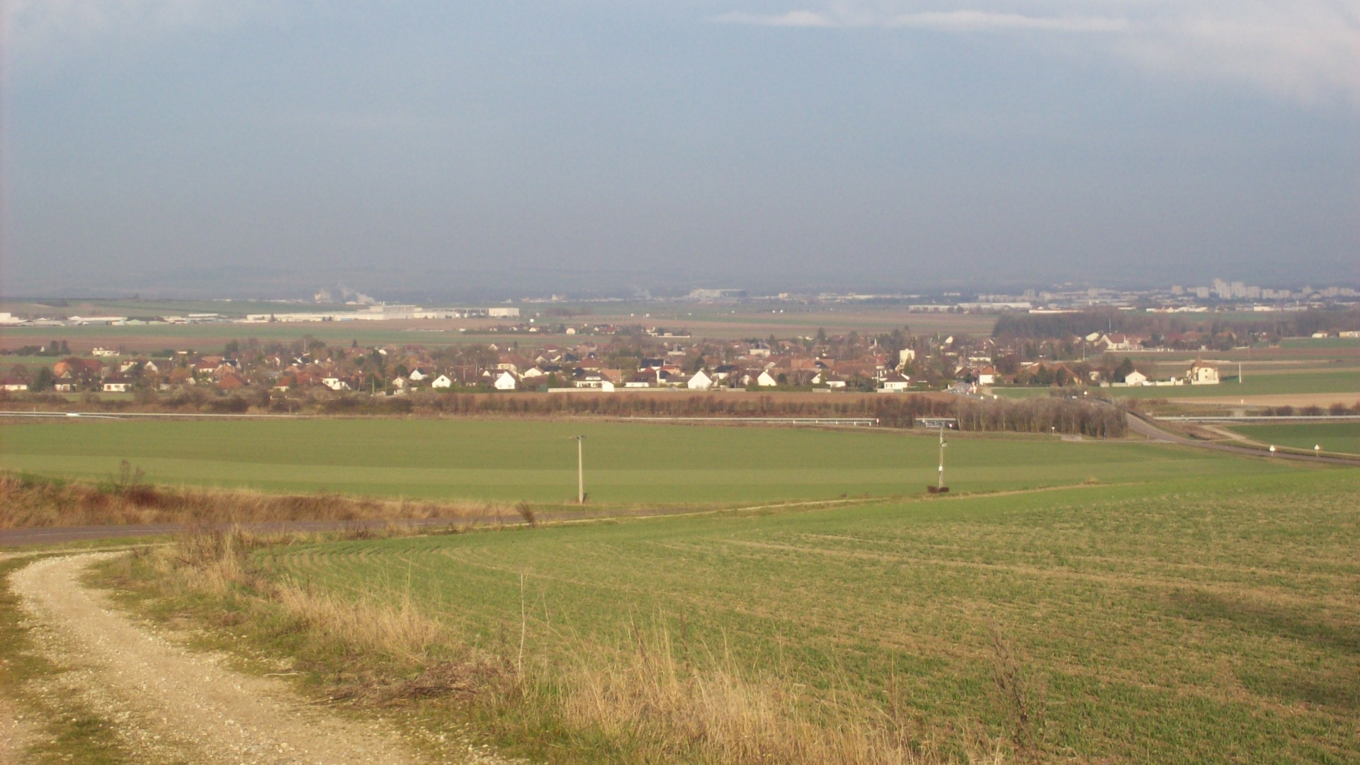 Vue de Torvilliers à haute altitude