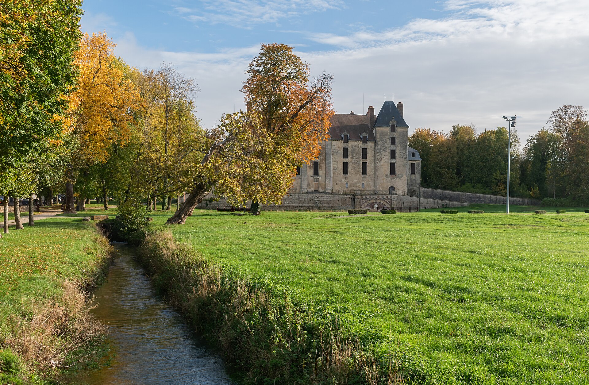 Castle of Vendeuvre-sur-Barse