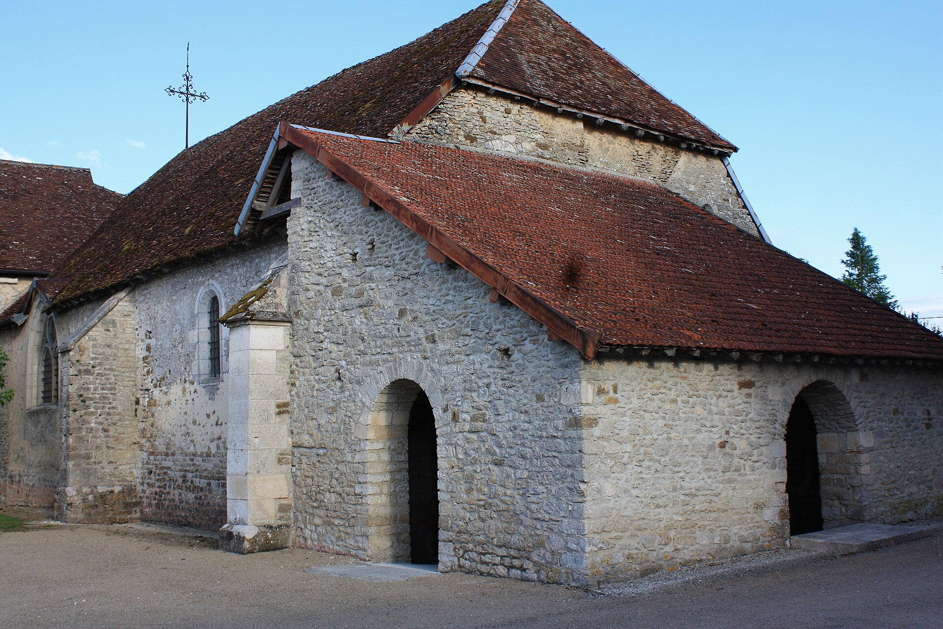Virey-sous-Bar, église